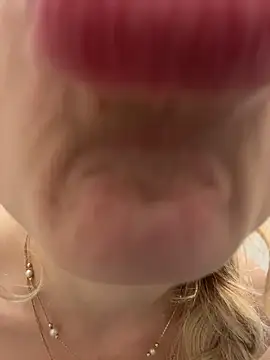 melissa_grr লাইভ XXX চ্যাট
