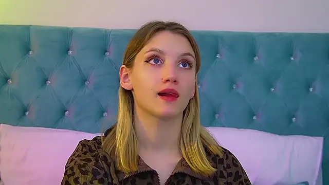 Živý XXX chat StacyEvances