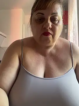 LanaSoftt's Live XXX Chat