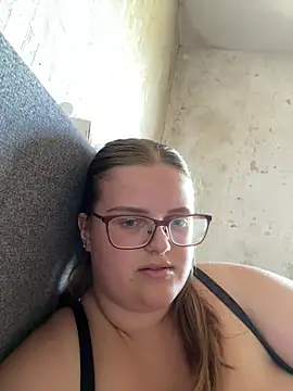 CurvyPaar2 Live XXX-Chat