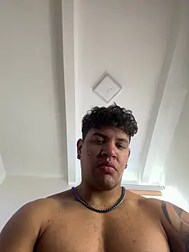 amenadiel_fire's Webcam Show
