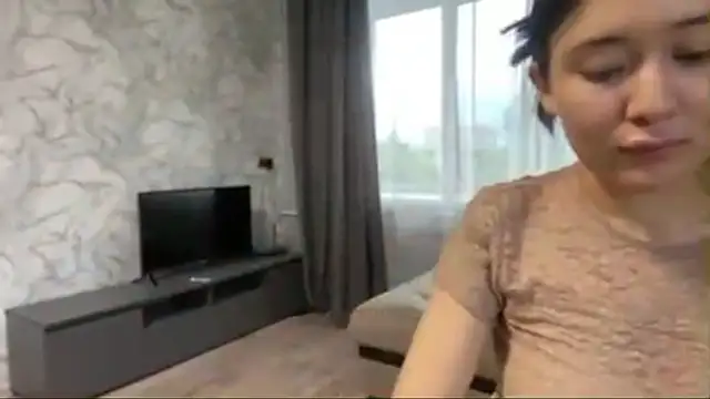 Chat +18 de YourMiIa ao vivo