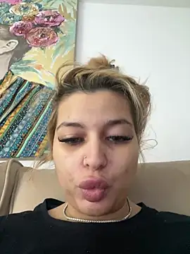 Chat +18 de AllysonK ao vivo