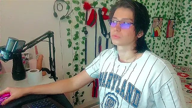 Andy_gray: онлайн-секс-чат