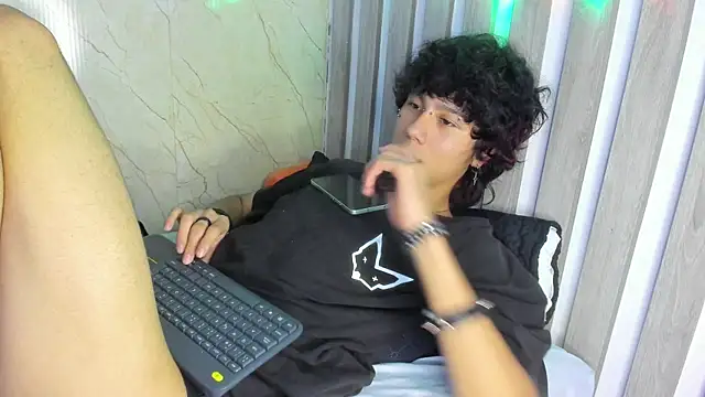 sckrapperのライブXXXチャット
