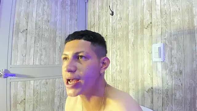 Chat XXX Live Tony_Zackk