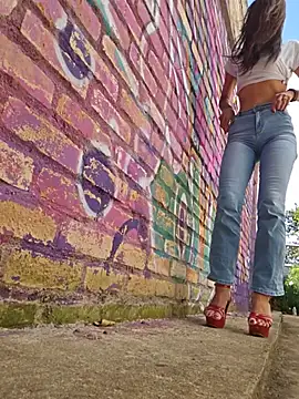 Yuky_ta Adlı Modelin Canlı XXX Sohbeti
