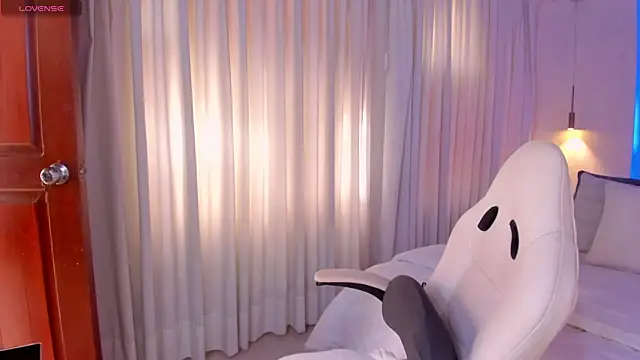 دردشة nathalie_rivers الجنسية المباشرة