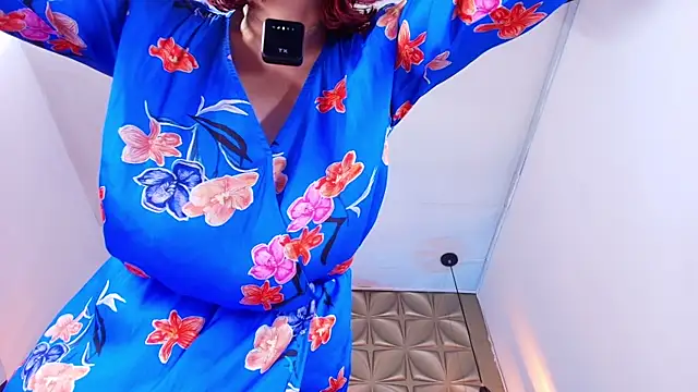 צ'אט XXX בשידור חי של stephaniesun_