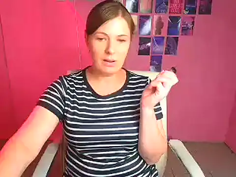 צ'אט XXX בשידור חי של Lissmilf