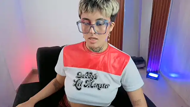 Živý XXX chat Rebeka-baker