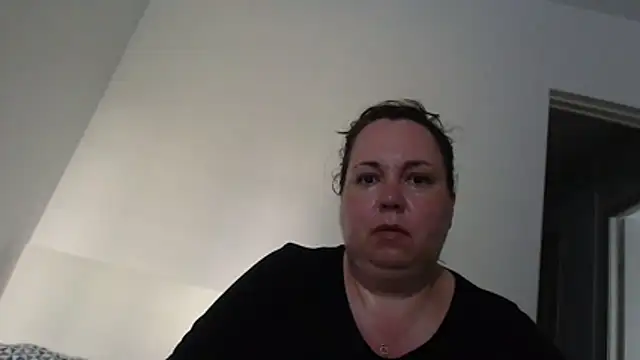 دردشة WendyRhoades الجنسية المباشرة