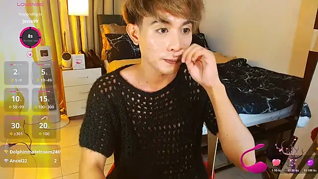 WildestTwink Show in webcam