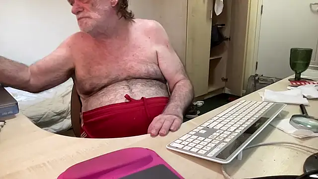 coach-karl's Live XXX Chat