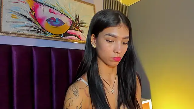 Chat +18 de LauraAristizabal ao vivo