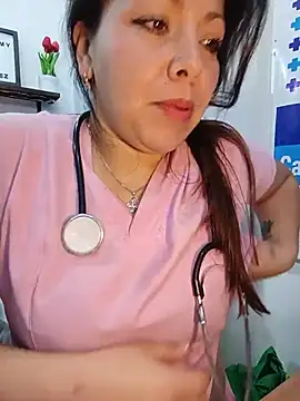SARA_21- Adlı Modelin Canlı XXX Sohbeti