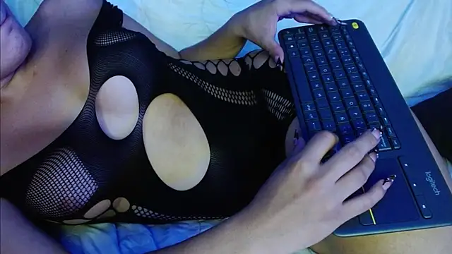 Prim_Rosse Live XXX-chat