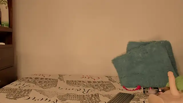 Chat +18 de Luciana0202 ao vivo
