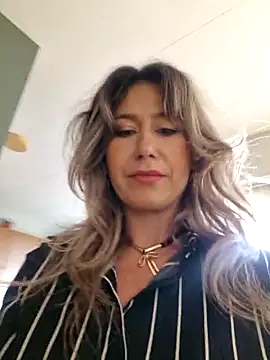 CelynaRoss Live XXX Chat