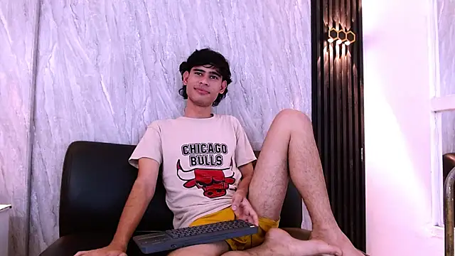Chatroom XXX en direct de Kevin_Brooks1