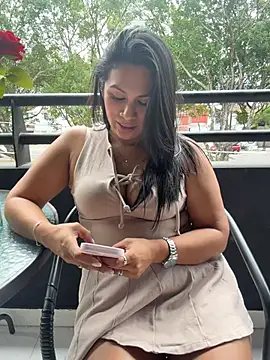 دردشة Sofia_Convers الجنسية المباشرة