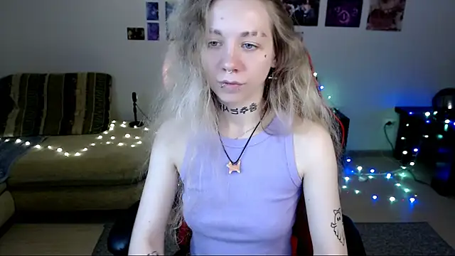 Nica_Kawaii's Live XXX Chat