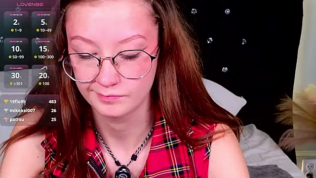 AmelieViolet 라이브 XXX 채팅