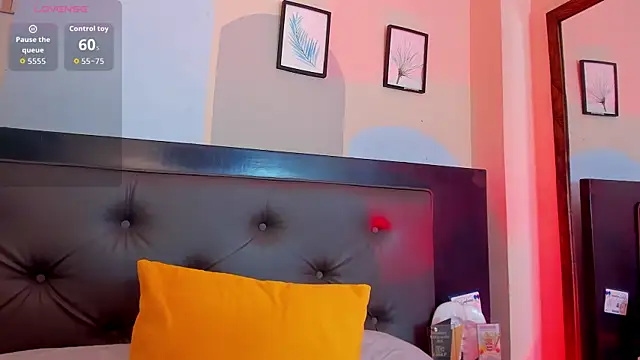 XXX chat uživo modela Boy_Mathew
