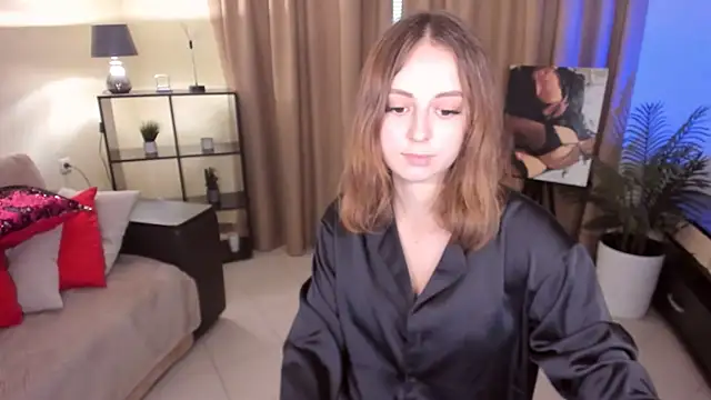 MilanaRare Chat XXX live