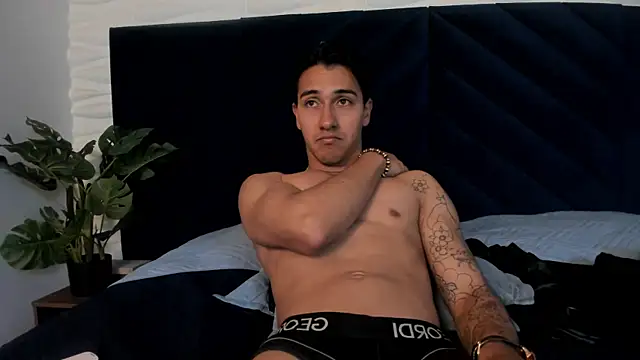 Andy_Joy_ – Live XXX-chat