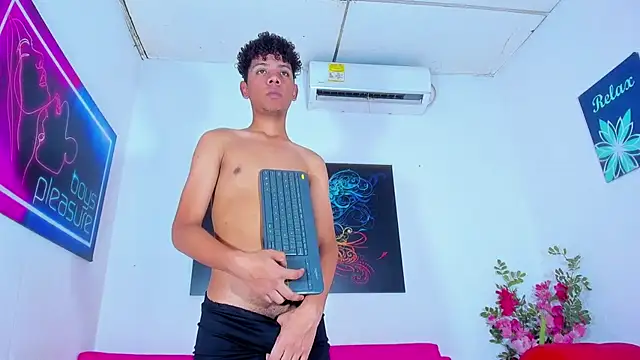Litle_khodi Live XXX Chat