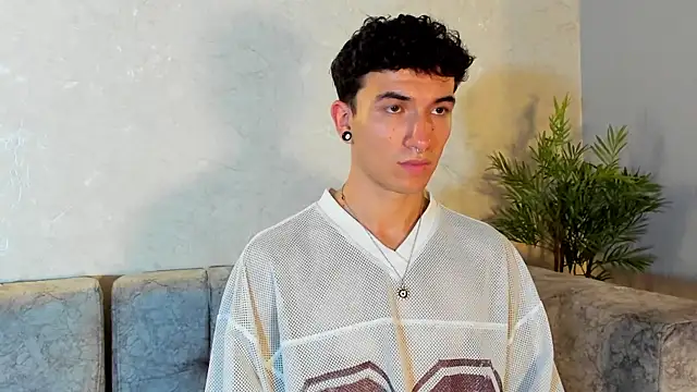 Czat XXX na żywo – Steve_kadel