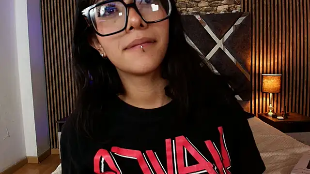 Amy_channel élő XXX-chatje