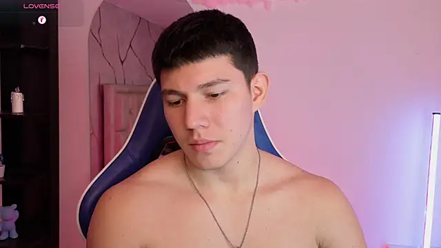JamesCr_ webcam show