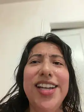 Chelsyleslyy Chat XXX live