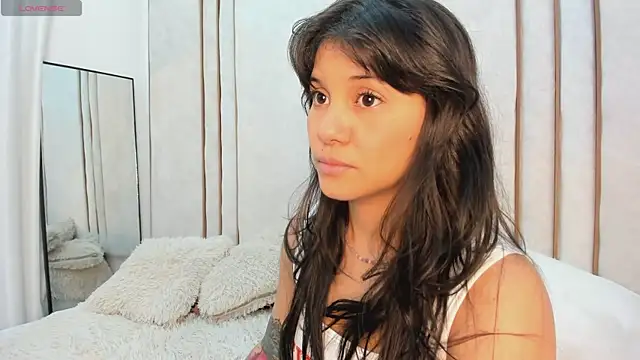 twodesiressary – Naživo XXX chat
