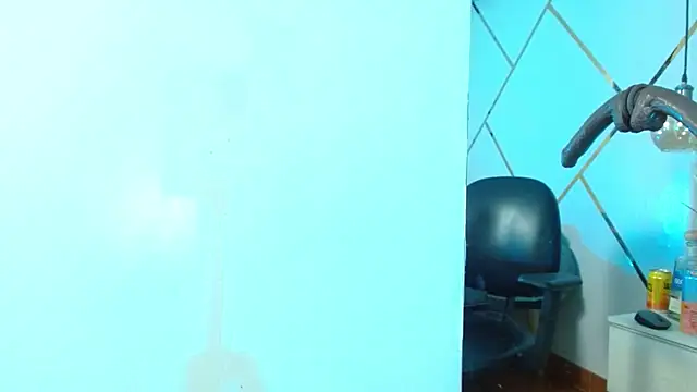 XXX chat uživo modela Lita_Rogers