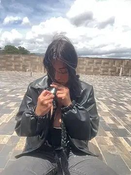 DAKOTA_SAKURA's Live XXX Chat