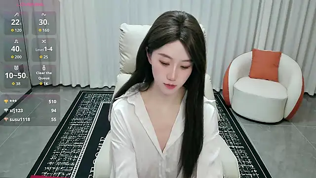 XXX chat uživo modela LUNYI-CC