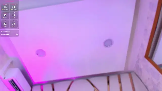 Živý XXX chat MelodyBloom_