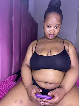 Chat +18 de Princess-Mel21 ao vivo