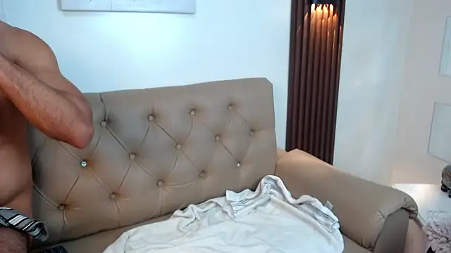دردشة paul_cros الجنسية المباشرة