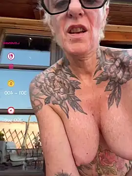 SipenAt's Live XXX Chat