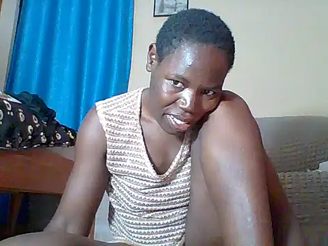 XXX chat uživo modela Blacksexyqueen24