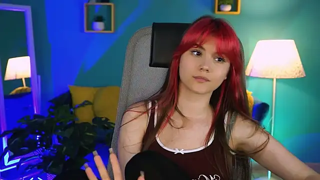 EvaThopson's Live XXX Chat