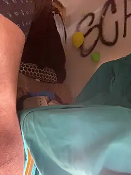 GusanoDelicioso 라이브 XXX 채팅