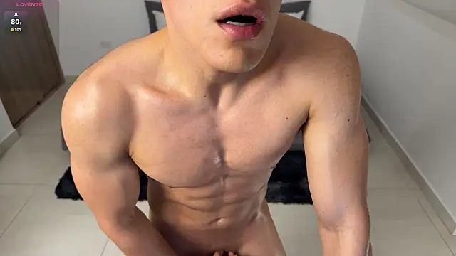 Maxx_Lancaster Live XXX-Chat