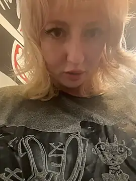 RonnieKissのライブXXXチャット