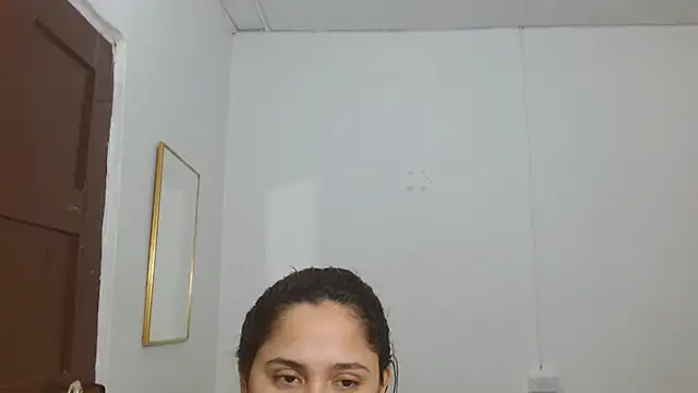 Thalian – Naživo XXX chat