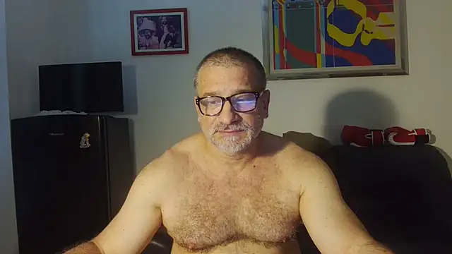 Mauro7788 XXX чат на живо